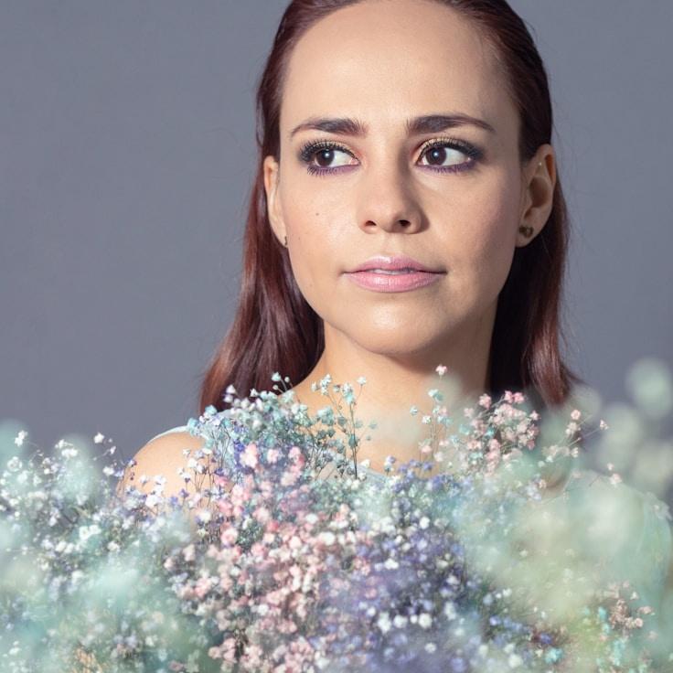 Leo Singh, Client Relations Director, discussing corporate gifting strategy with business clients